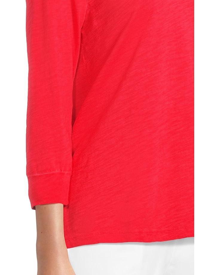 3/4 Sleeve V-Neck Tee with Curved Hem Product Image
