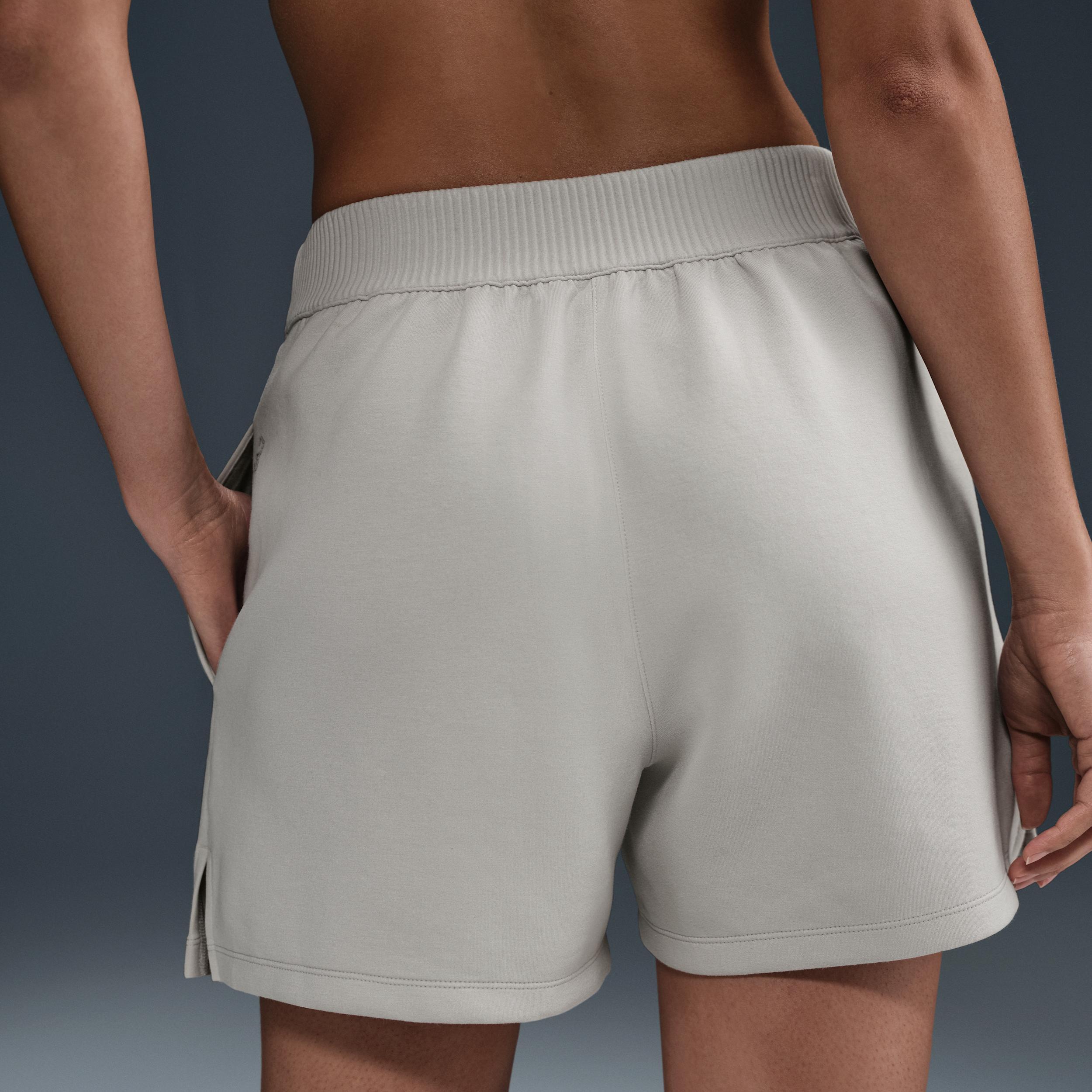 Nike Women's 24.7 ImpossiblySoft Dri-FIT Mid-Rise Loose 4" Shorts Product Image