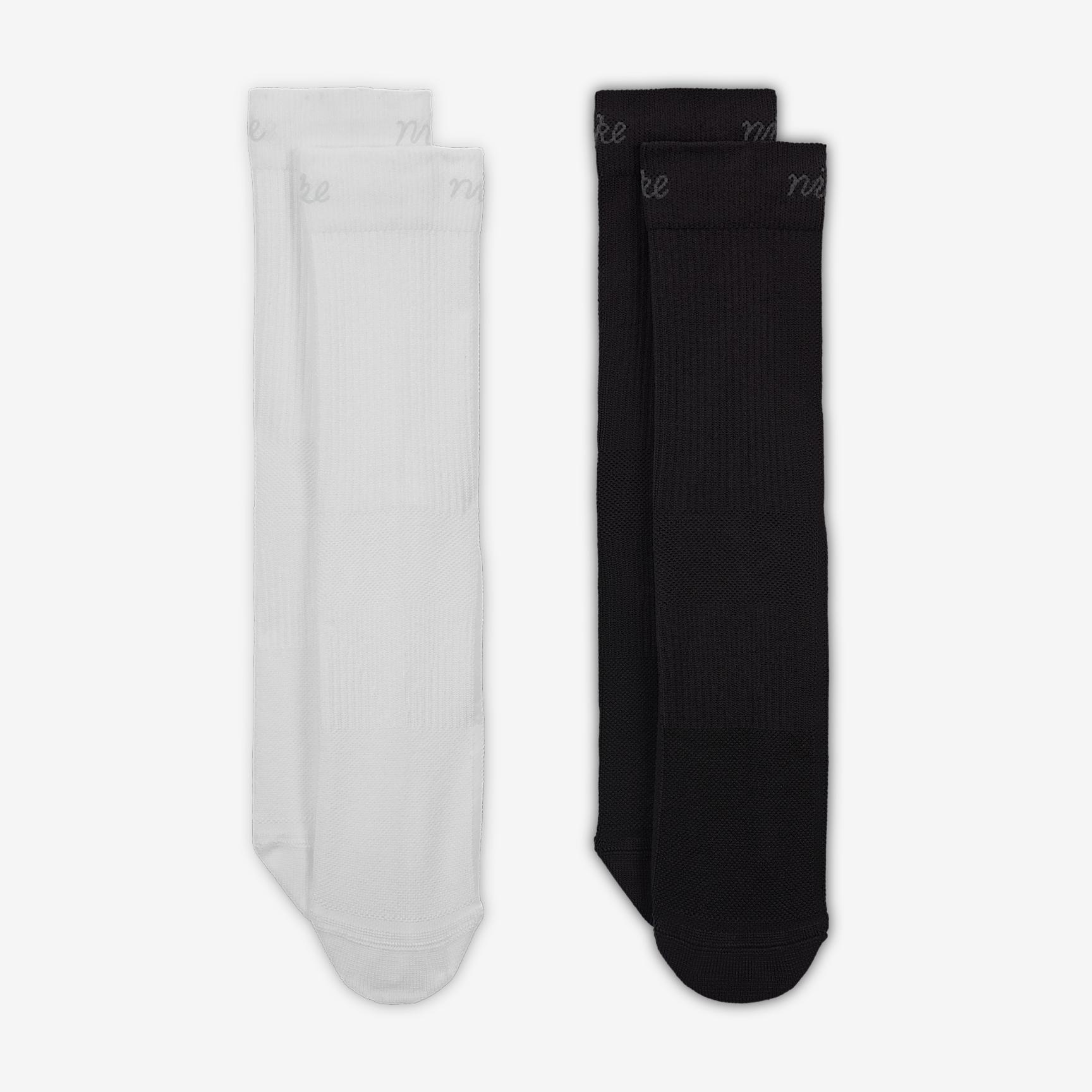 Nike Women's Everyday Plus Lightweight Crew Socks (2-Pair) Product Image