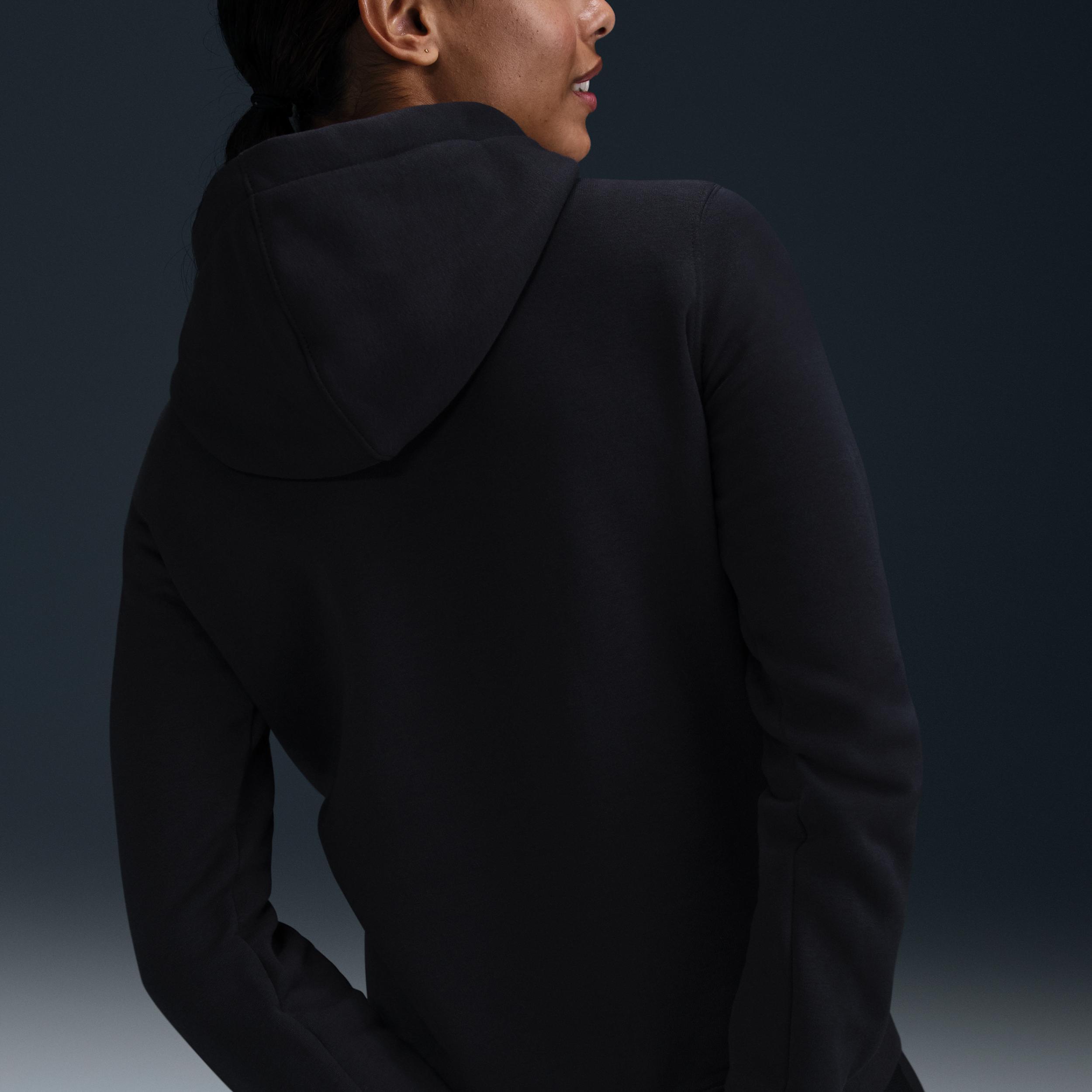 Nike Women's Cheer Pullover Hoodie Product Image