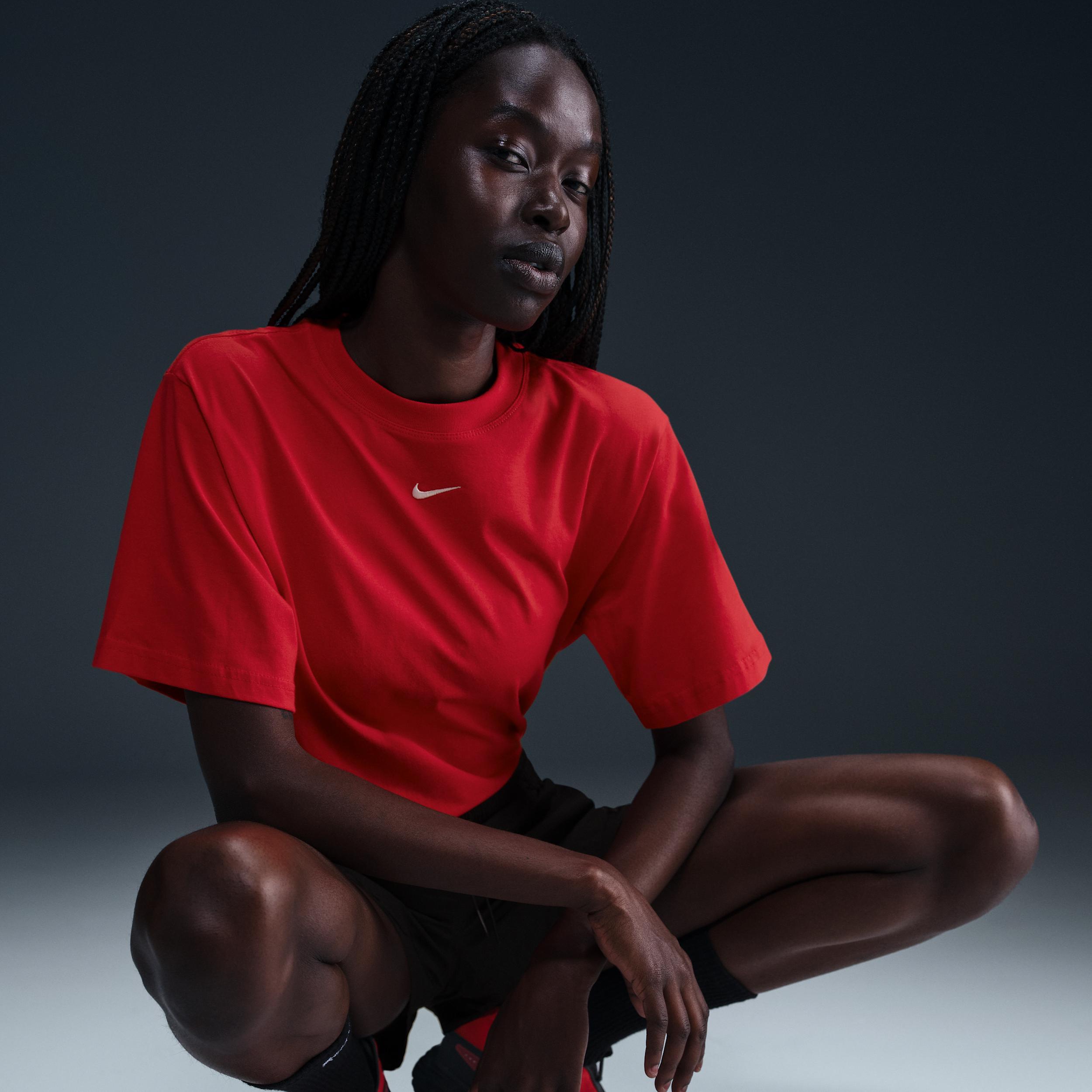 Nike Sportswear Essential Women's T-Shirt Product Image