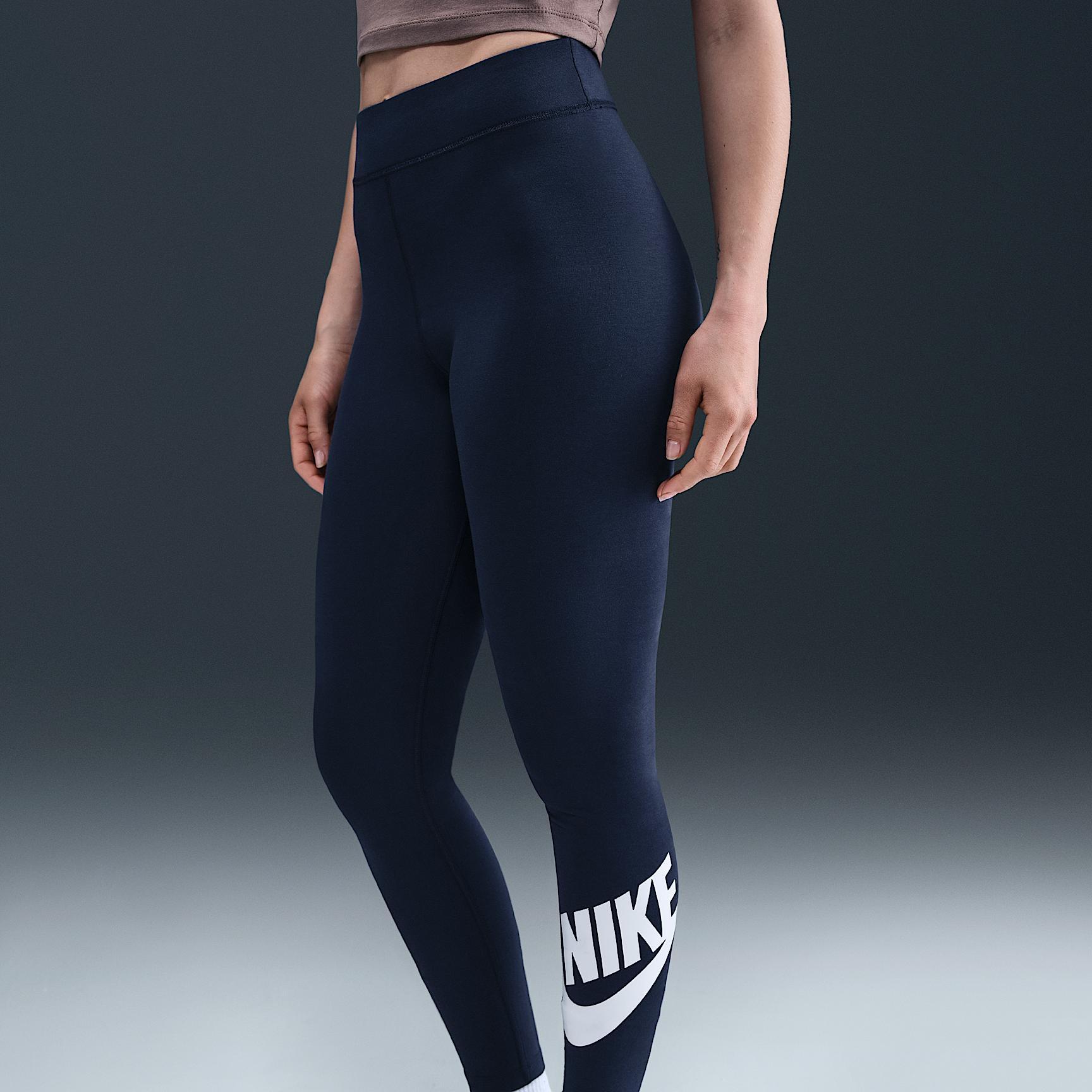 Women's Nike Sportswear Classics High-Waisted Graphic Leggings Product Image
