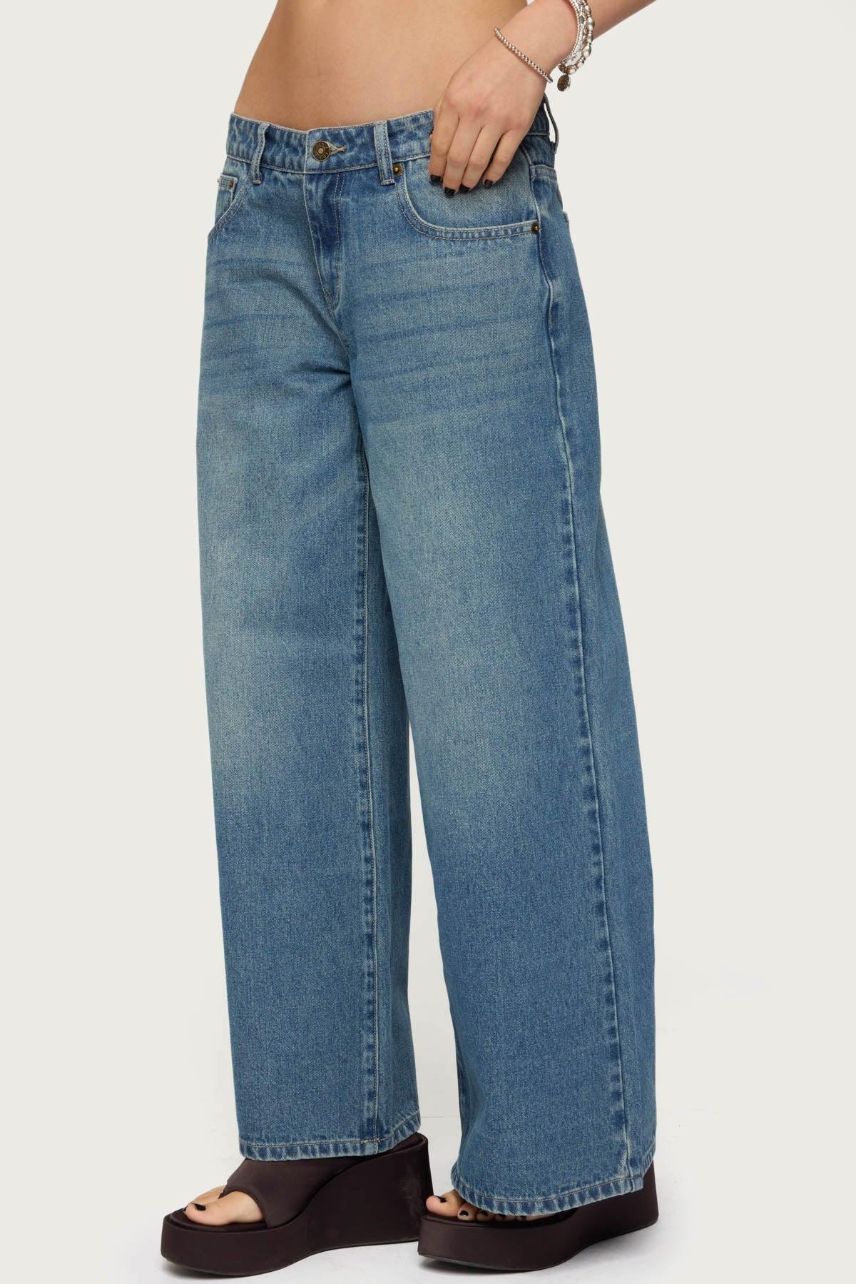 Petite Vyxen Vintage Washed Low Rise Jeans Product Image