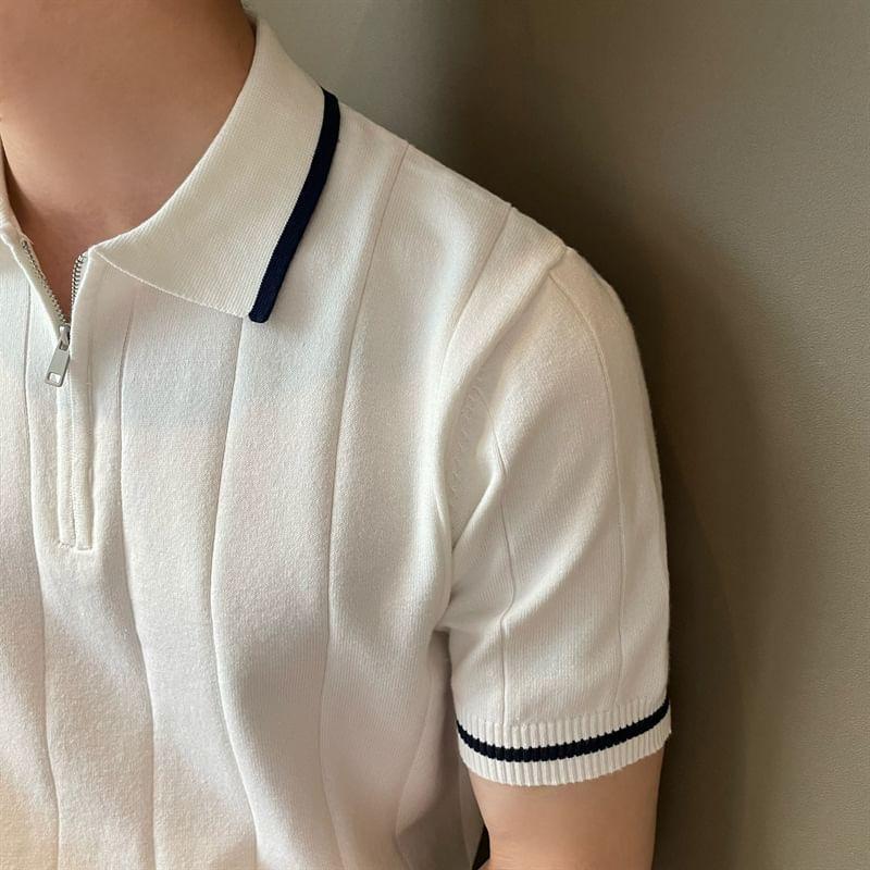Short-Sleeve Collared Contrast Trim Half-Zip Knit Top Product Image