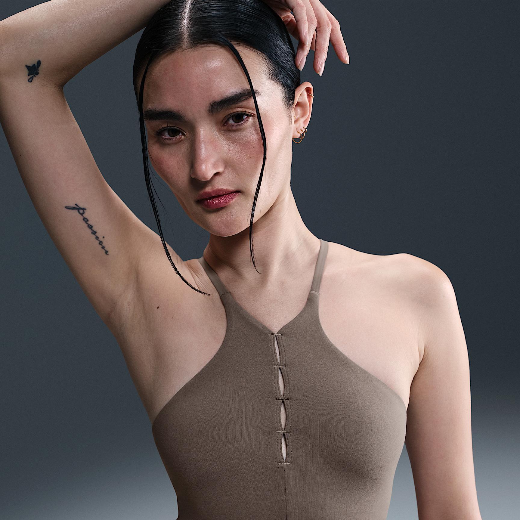 Nike One Keyhole Women's Light-Support Padded High-Neck Sports Bra Product Image