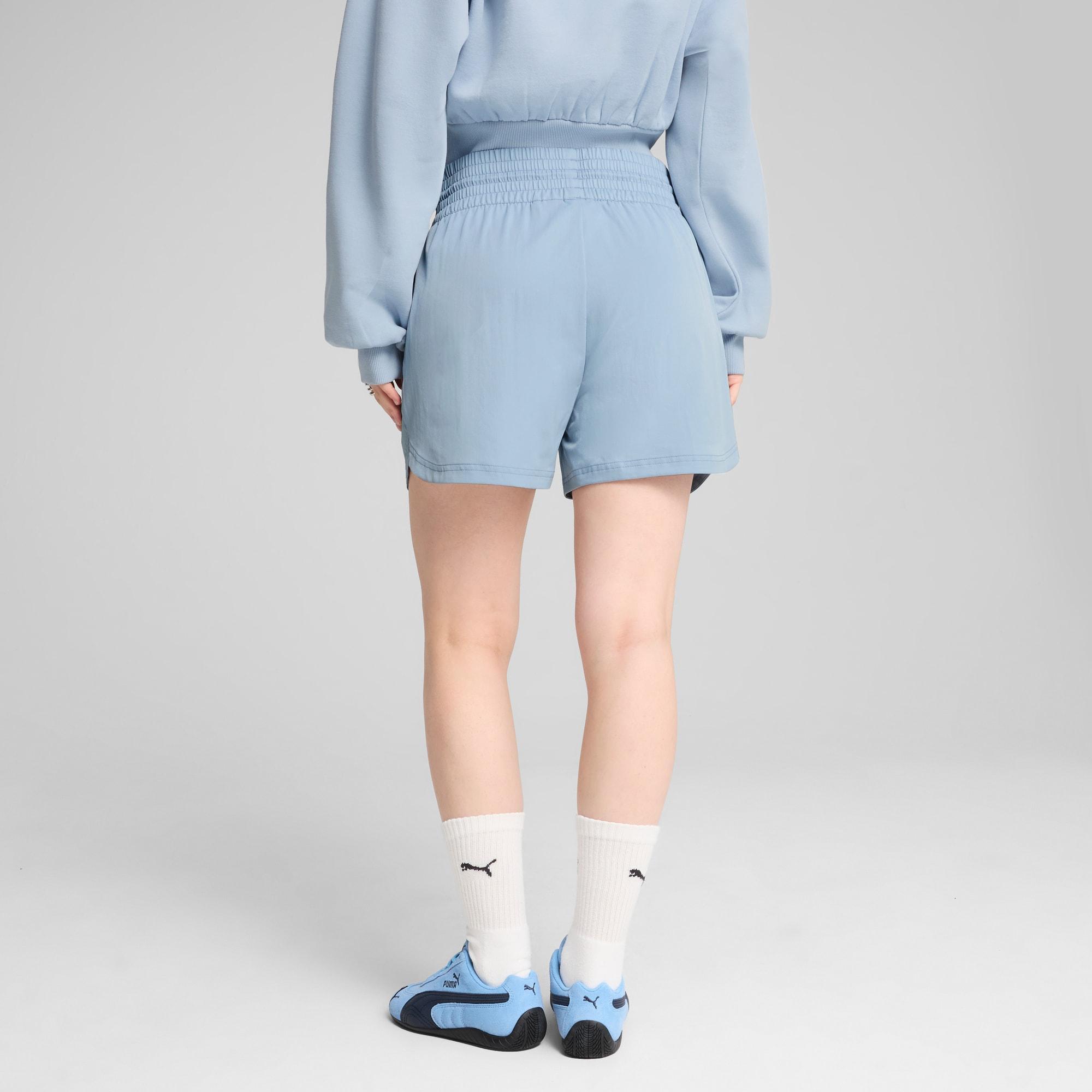 PUMA BMW MMS WMN ESS+ SHORTS Product Image