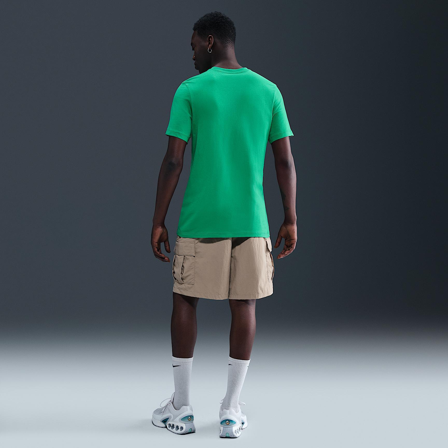 Nike Sportswear Men's T-Shirt Product Image