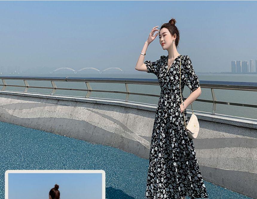 Short-Sleeve V-Neck Floral Chiffon Midi A-Line Dress Product Image