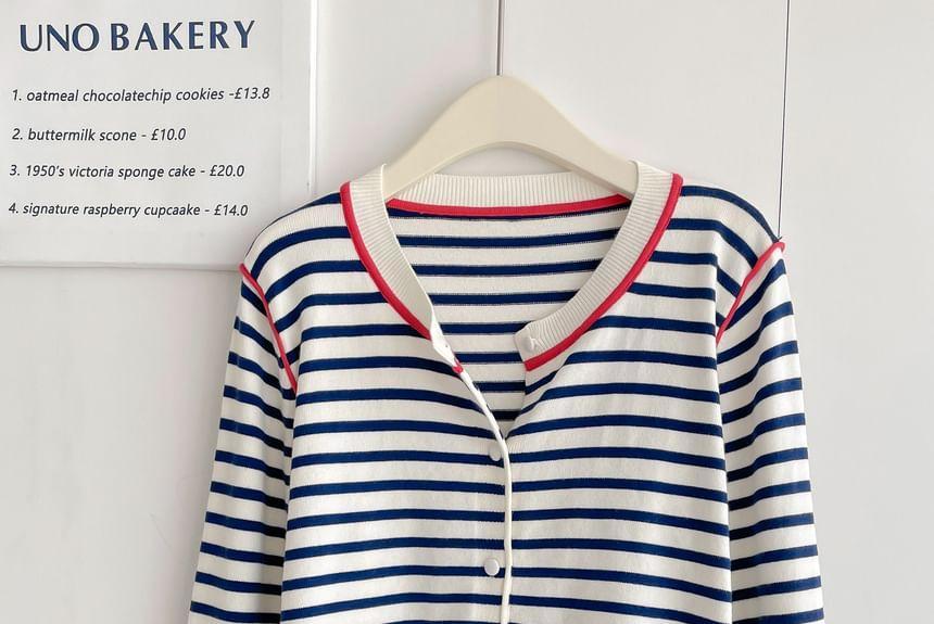 Round Neck Striped Cardigan Product Image