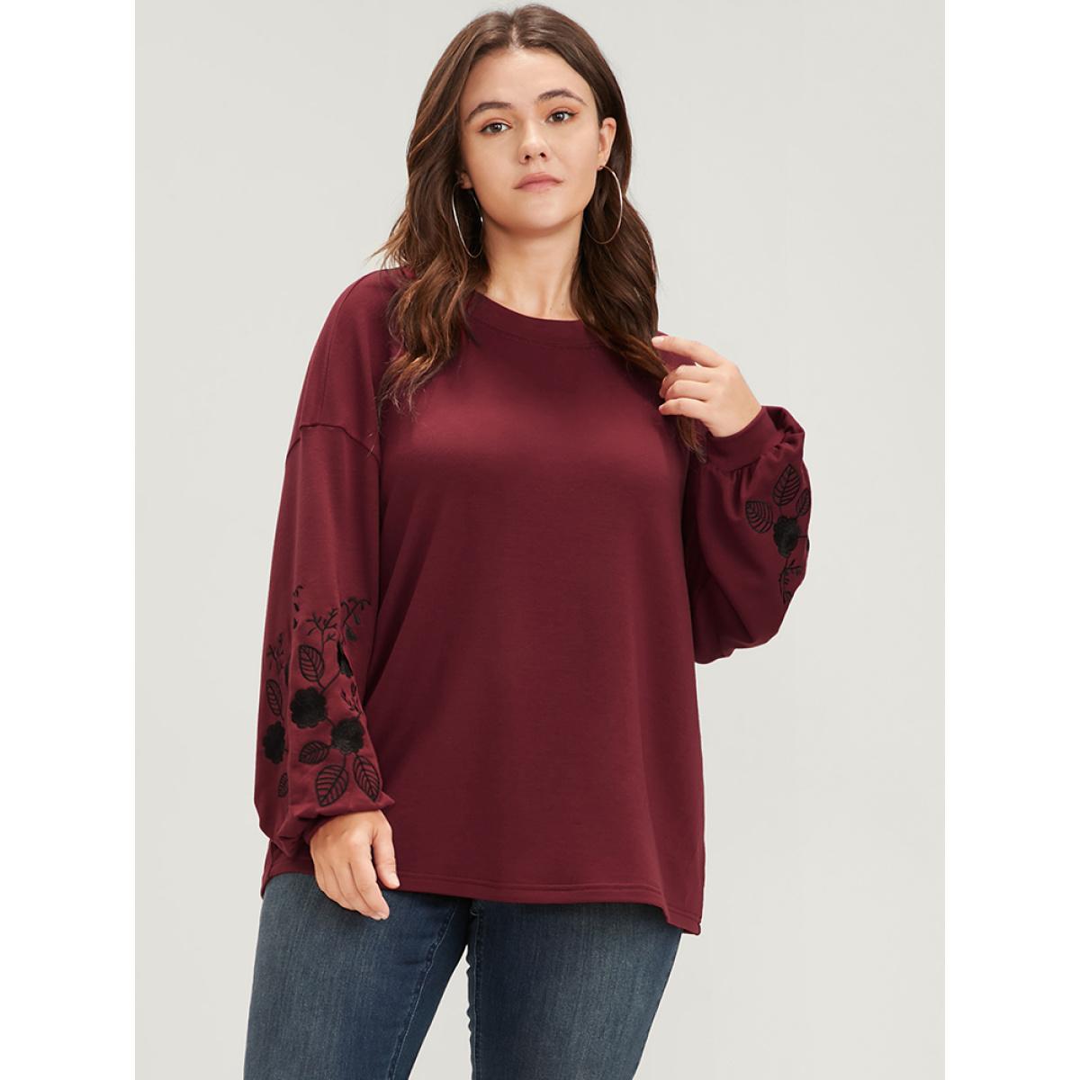 Plus Size Plain Embroidered Lantern Sleeve Drop Shoulder Sweatshirt Women Scarlet Elegant Embroidered Round Neck Dailywear Sweatshirts BloomChic 22-24/3X Product Image