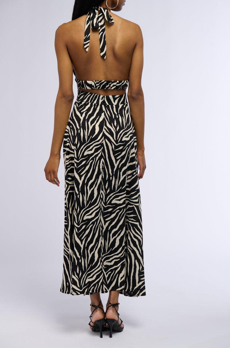 ON HOLIDAY PRINTED MIDI DRESS Product Image