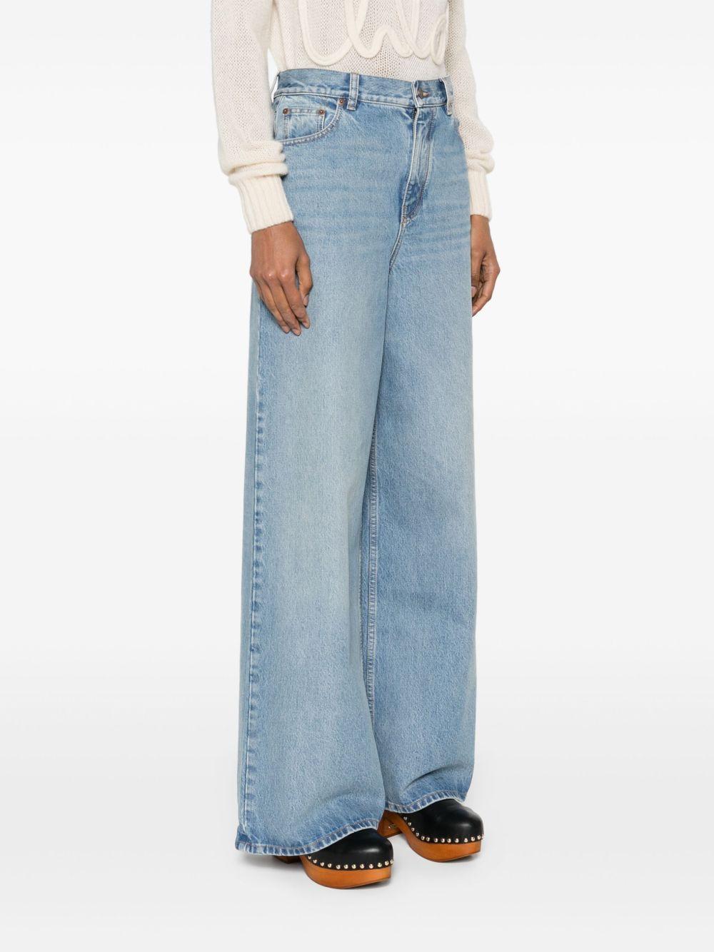 logo-patch jeans Product Image