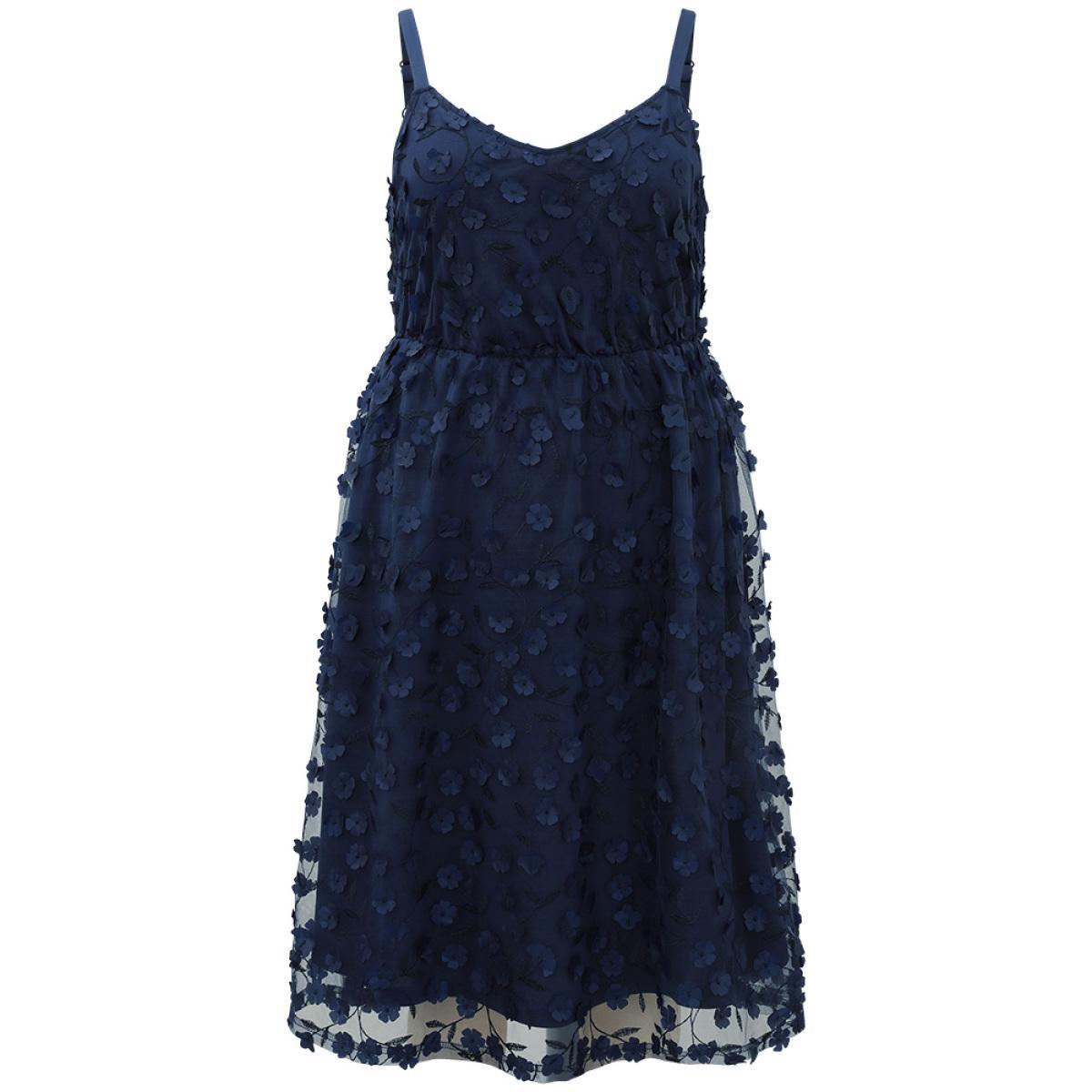 Plus Size Floral Print Elastic Waist Pocket Cami Dress Navy Women Glamour Adjustable Straps Spaghetti Strap Sleeveless Curvy Midi Dress BloomChic 22-24/3X Product Image