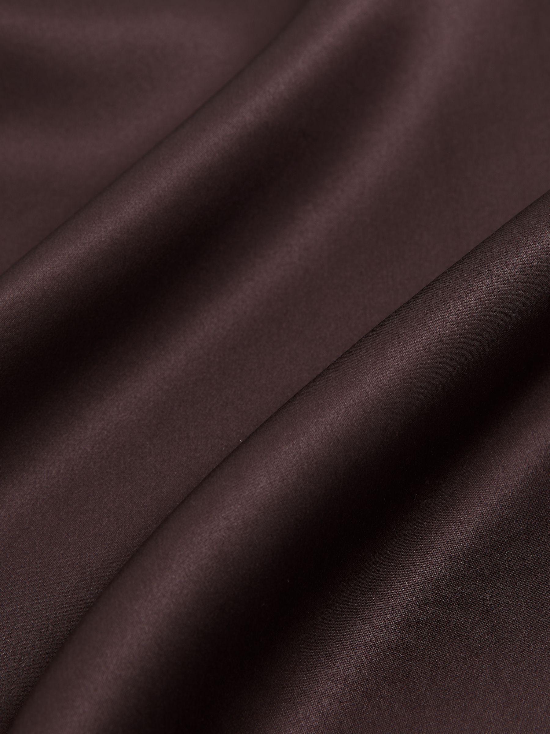 Silk Scoop-Neck Vest in Mauve Product Image