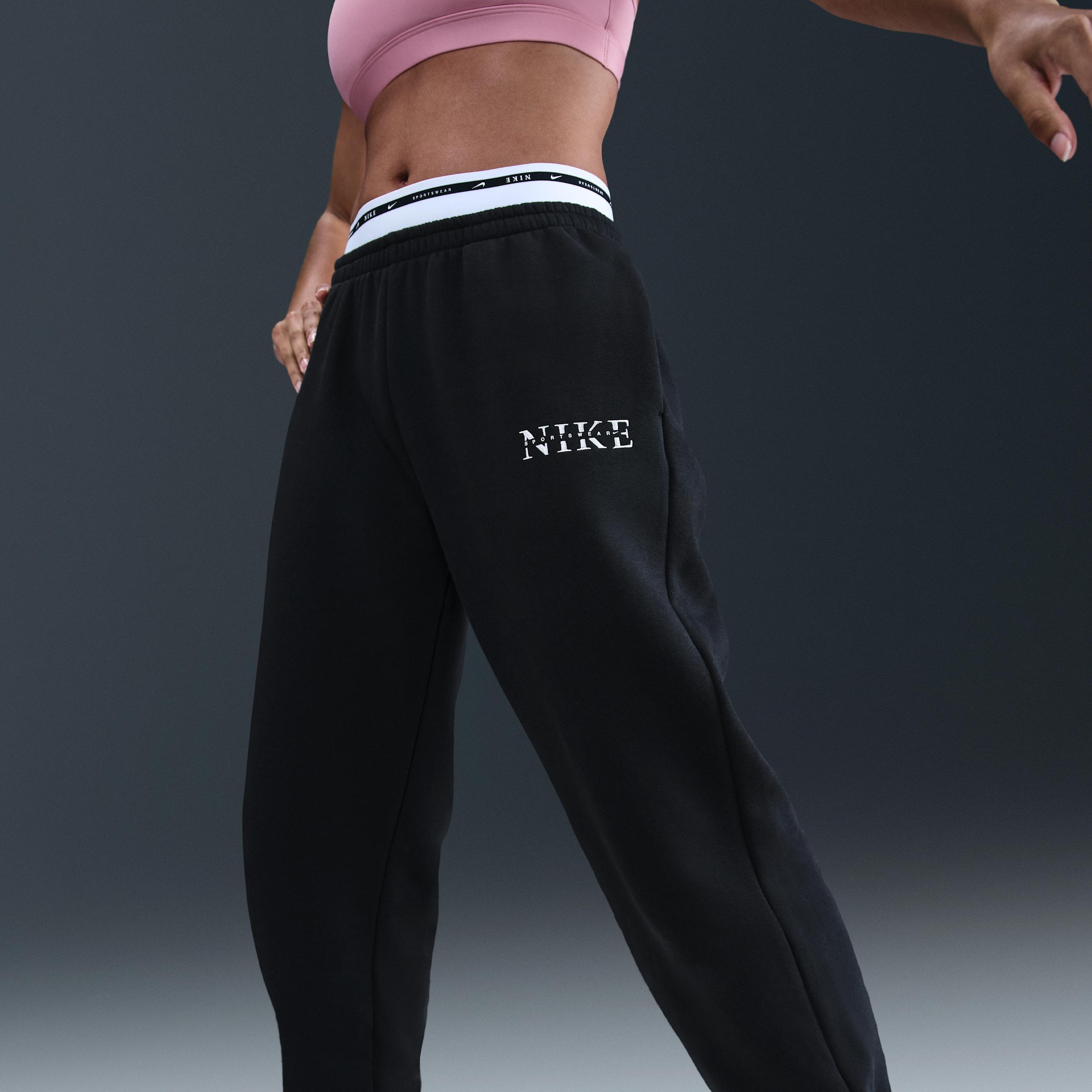 Nike Sportswear Phoenix Fleece Women's High-Waisted Sweatpants Product Image