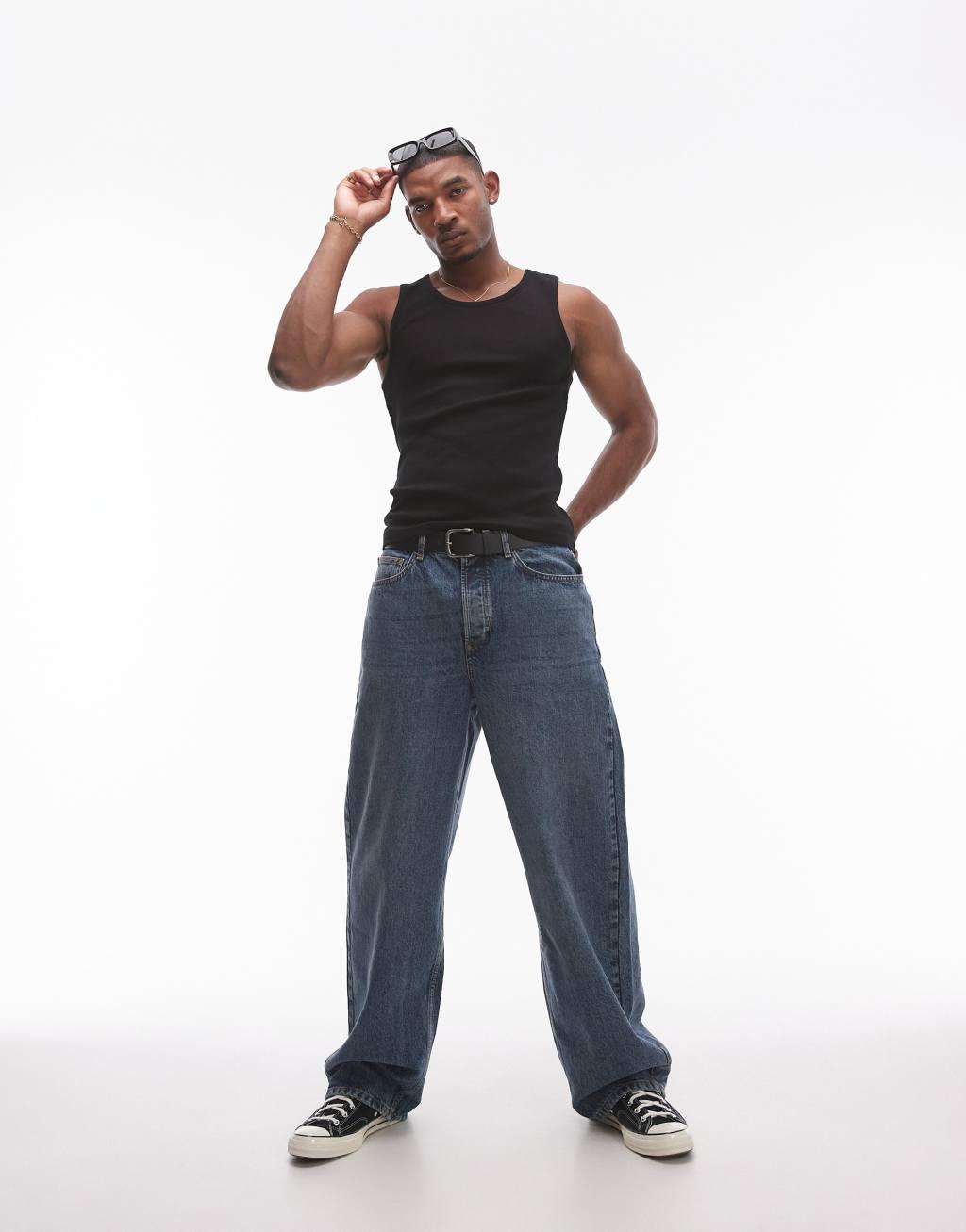 Topman rib tank in black Product Image