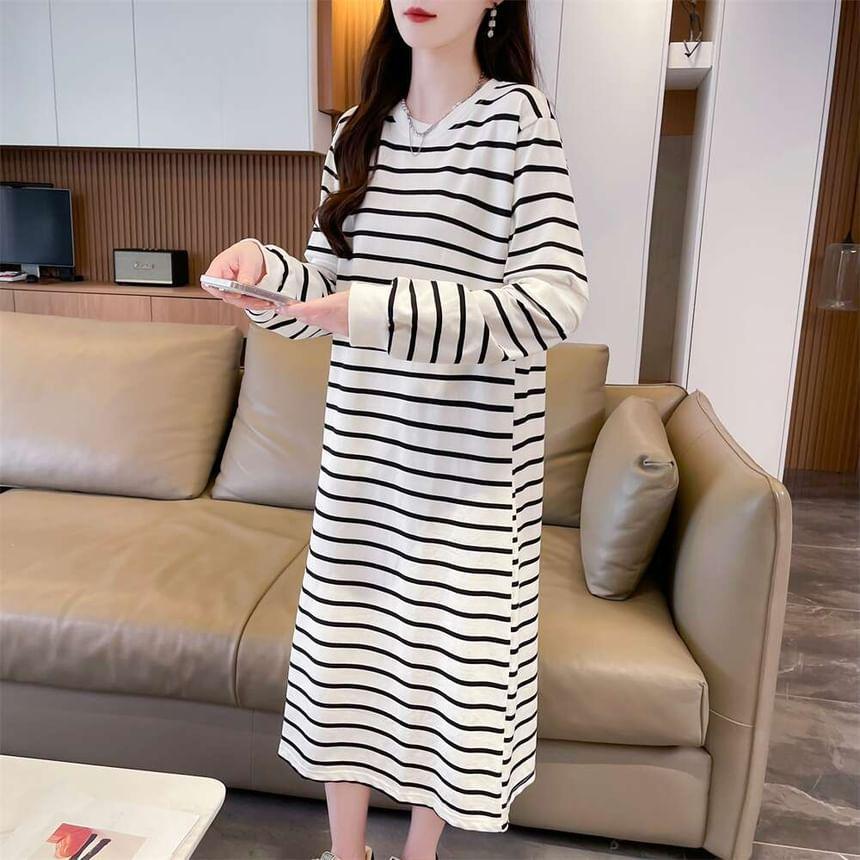 Long-Sleeve Round Neck Striped Cutout Midi Shift Knit Dress Product Image