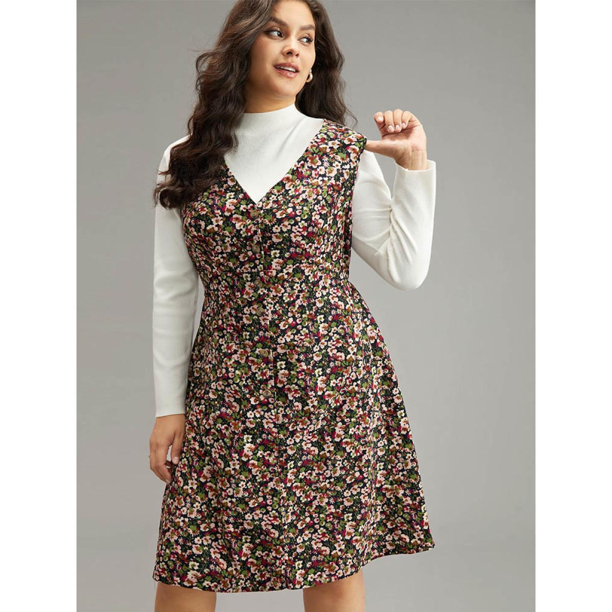 Plus Size Ditsy Floral Pocket Button Detail Tank Dress Indigo Women Elegant Printed V-neck Sleeveless Curvy Knee Dress BloomChic 28/5X Product Image