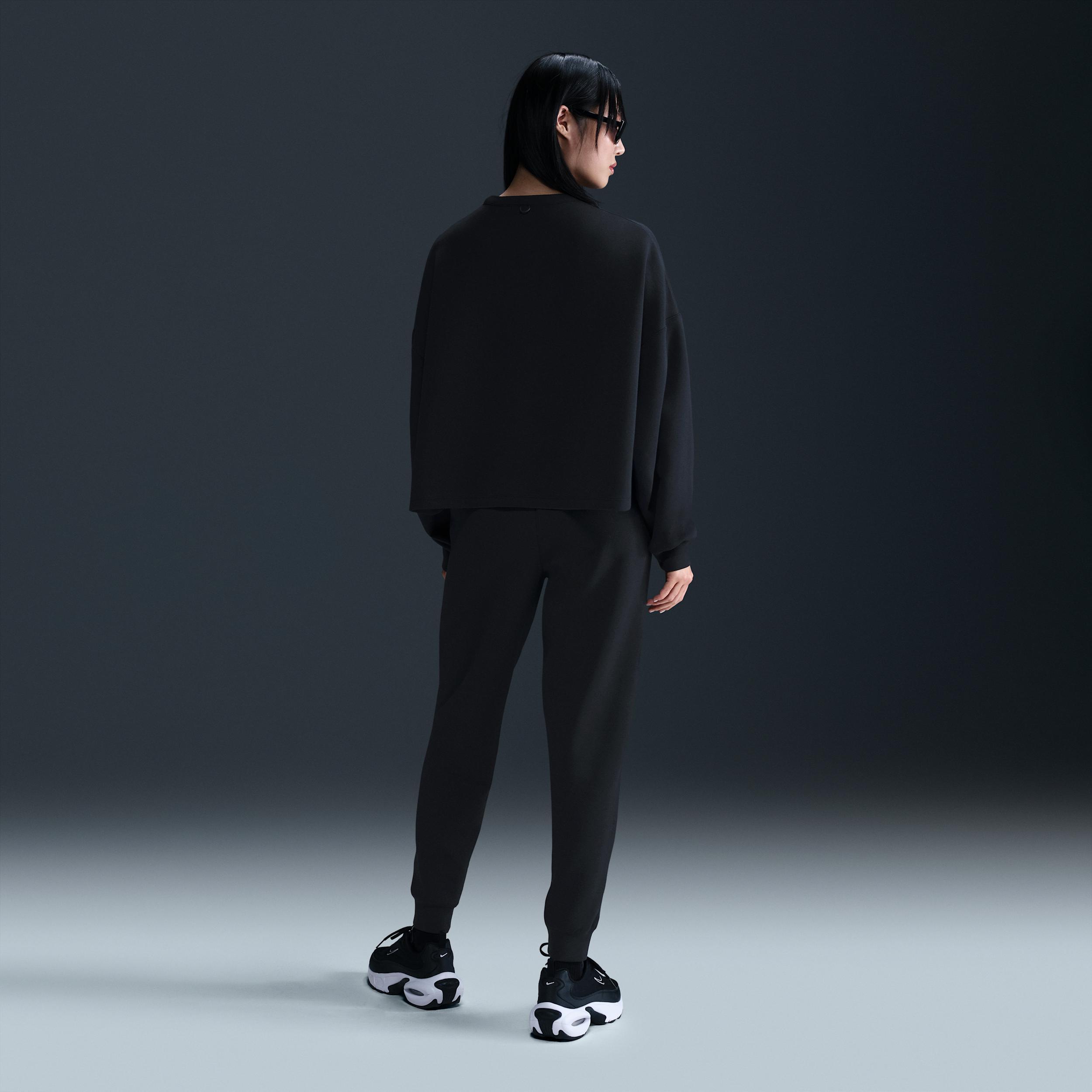 Nike Women's 24.7 ImpossiblySoft Dri-FIT Oversized Crew-Neck Top Product Image