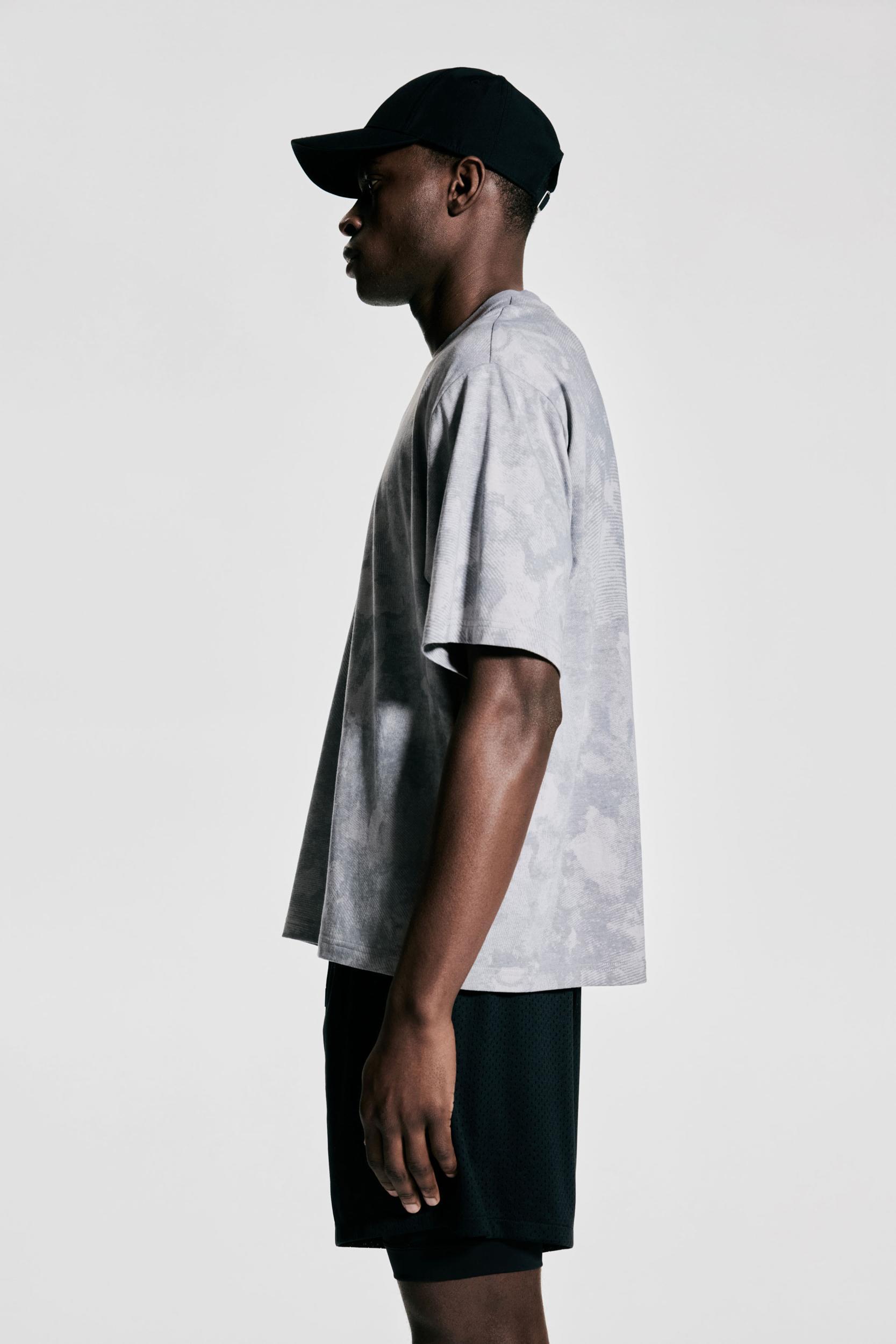 Boxy Sports T-Shirt with DryMove™ Product Image