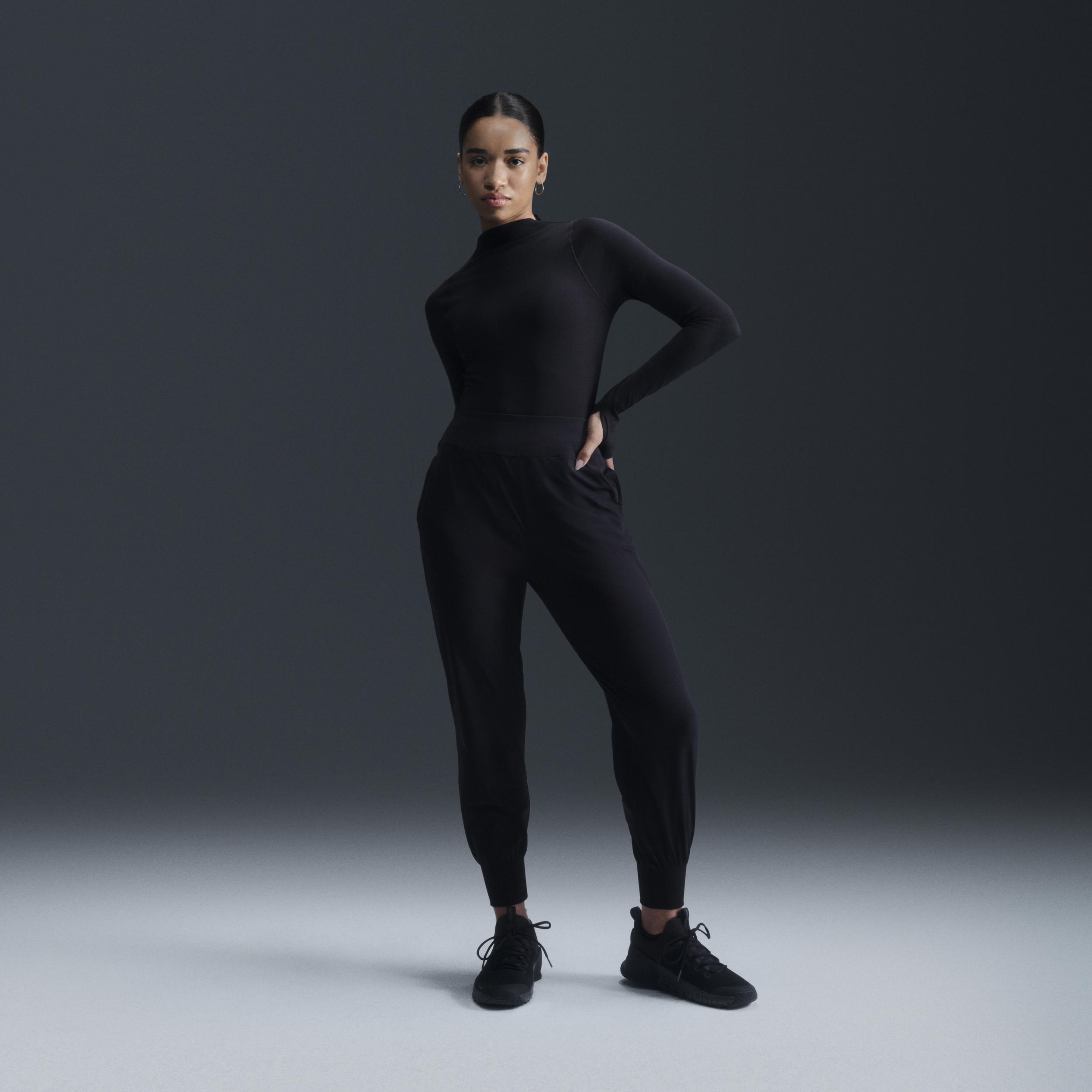 Nike Women's Zenvy Dri-FIT Long-Sleeve Top Product Image