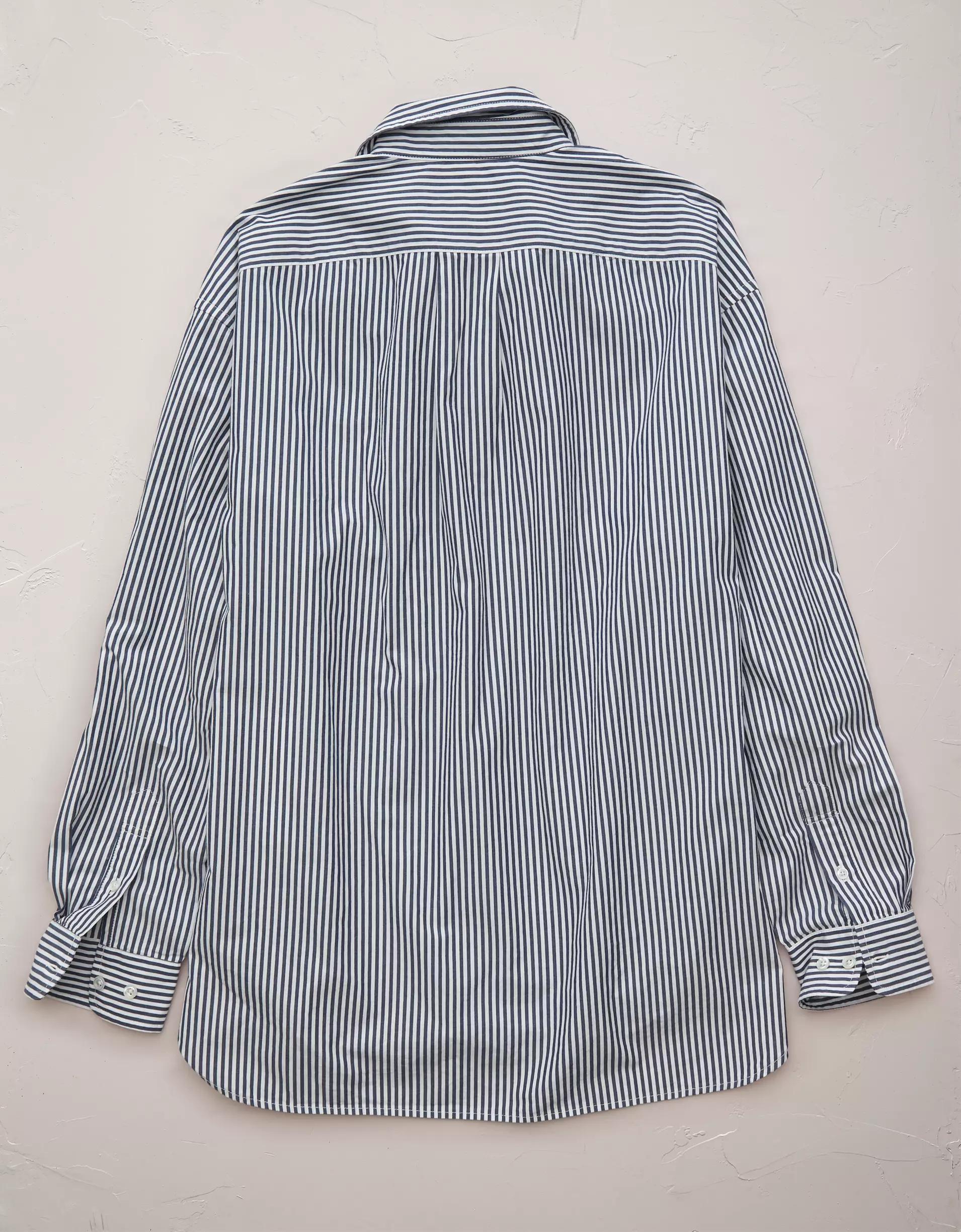 AE77 Premium Poplin Button-Up Shirt Product Image
