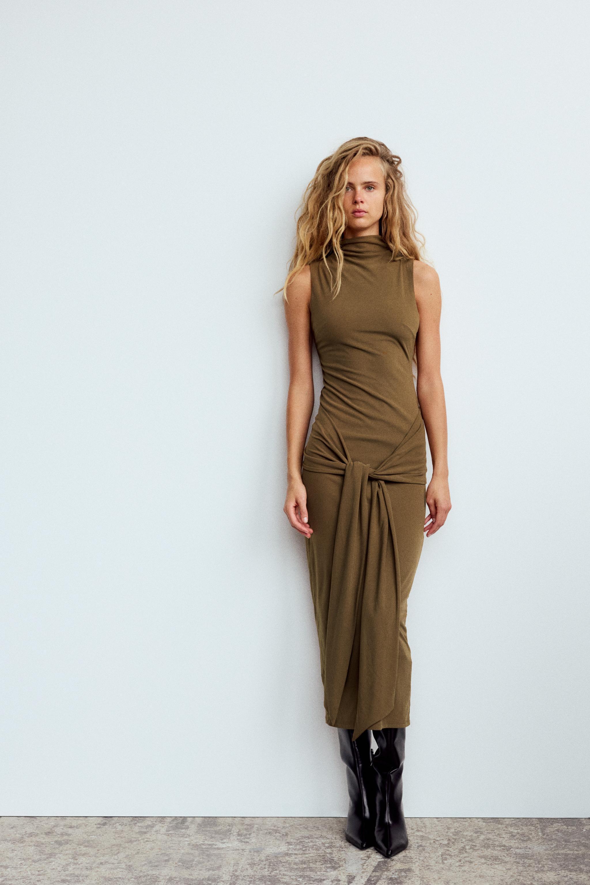MIDI DRESS WITH TIED KNOT Product Image