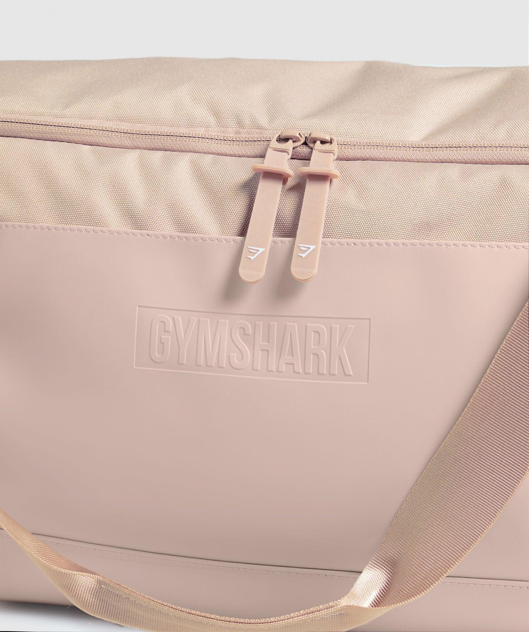 Gymshark Everyday Gym Bag Medium - Muted Pink Unisex Product Image