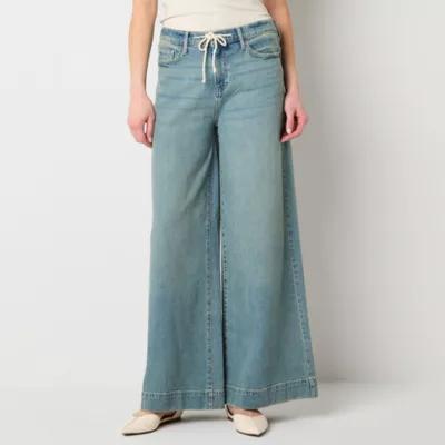 a.n.a Drapey Womens Low Rise Wide Leg Jean Product Image