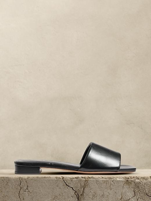 Lucca Leather Slide Sandal Product Image