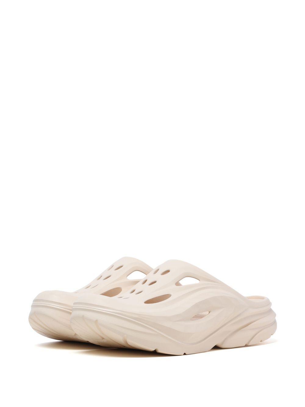 Ora Recovery round-toe slippers  Product Image