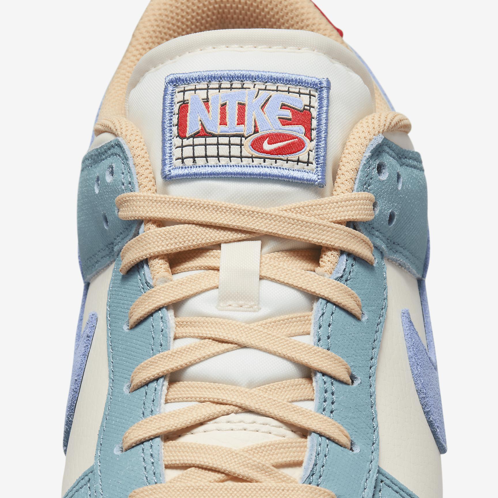 Nike Men's Dunk Low Premium Shoes Product Image