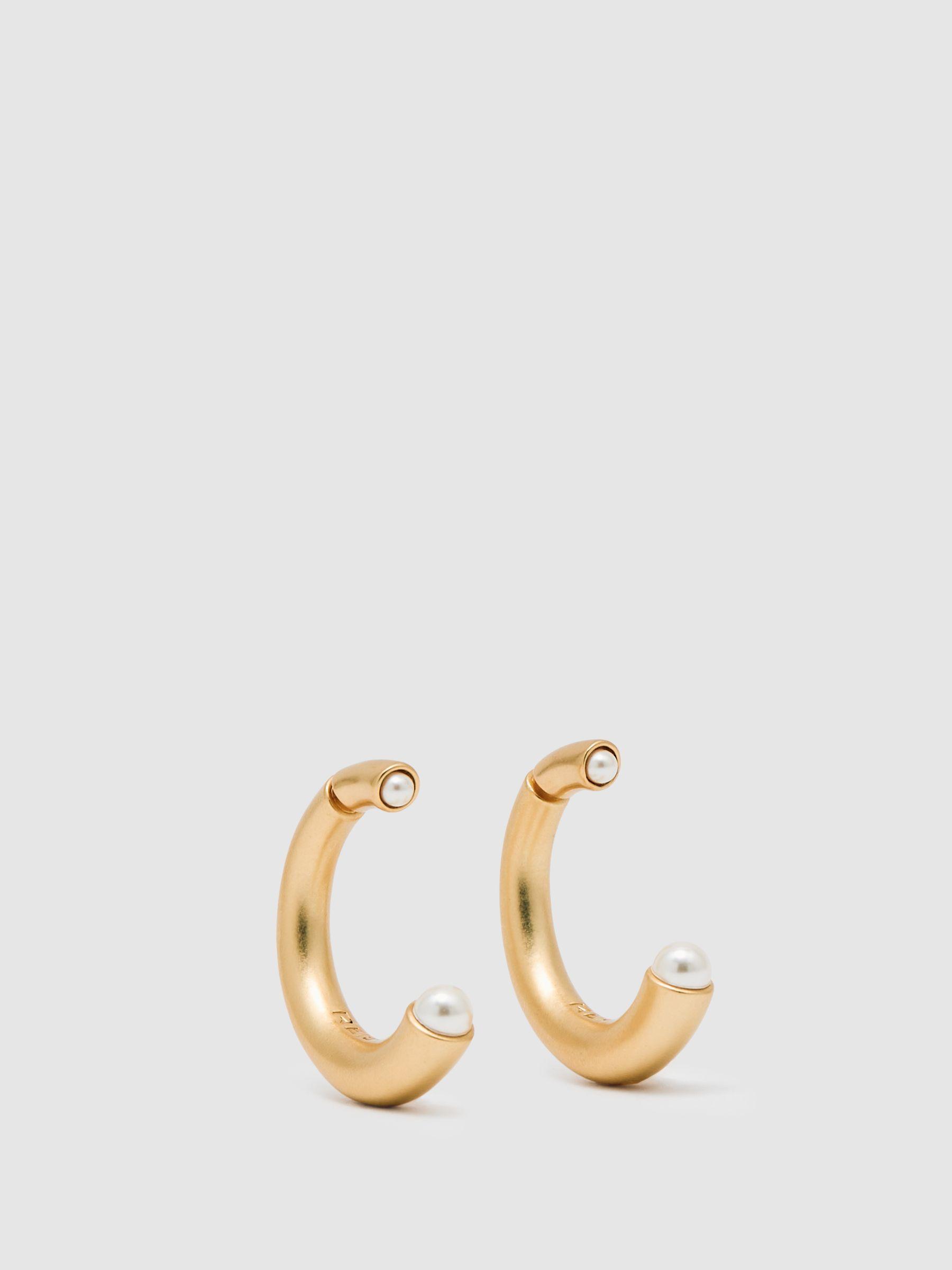 Tone Pearl Earrings in Gold Product Image