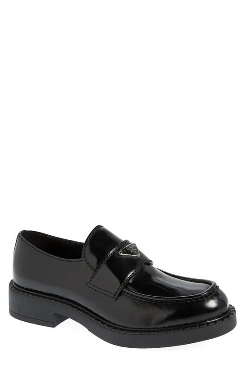 Mens Triangle Logo Leather Loafers Product Image