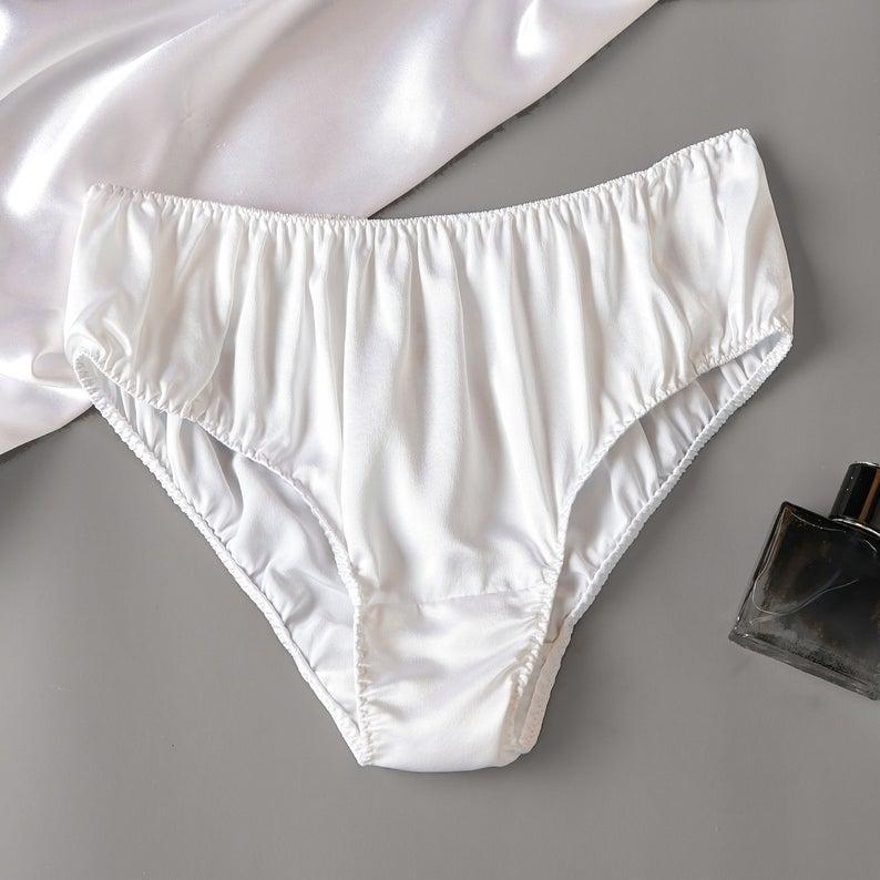 Emerald Green Pure Mulberry Silk French Cut Panties | High Waist | 22 Momme | Float Collection Product Image