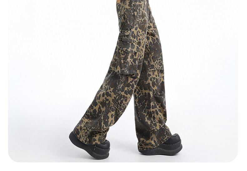 Mid Waist Leopard Print Wide Leg Cargo Jeans Product Image