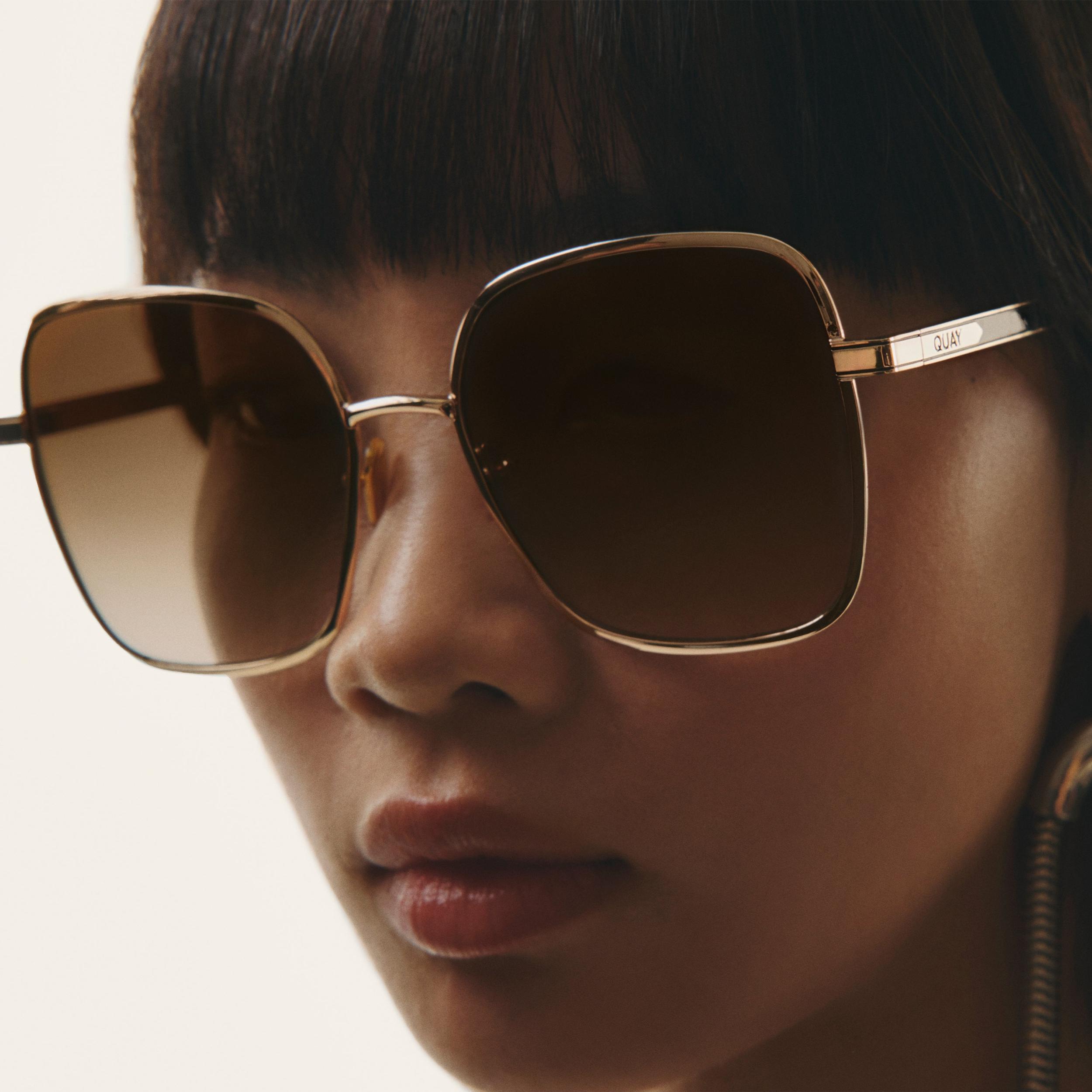 5TH AVE Female Product Image