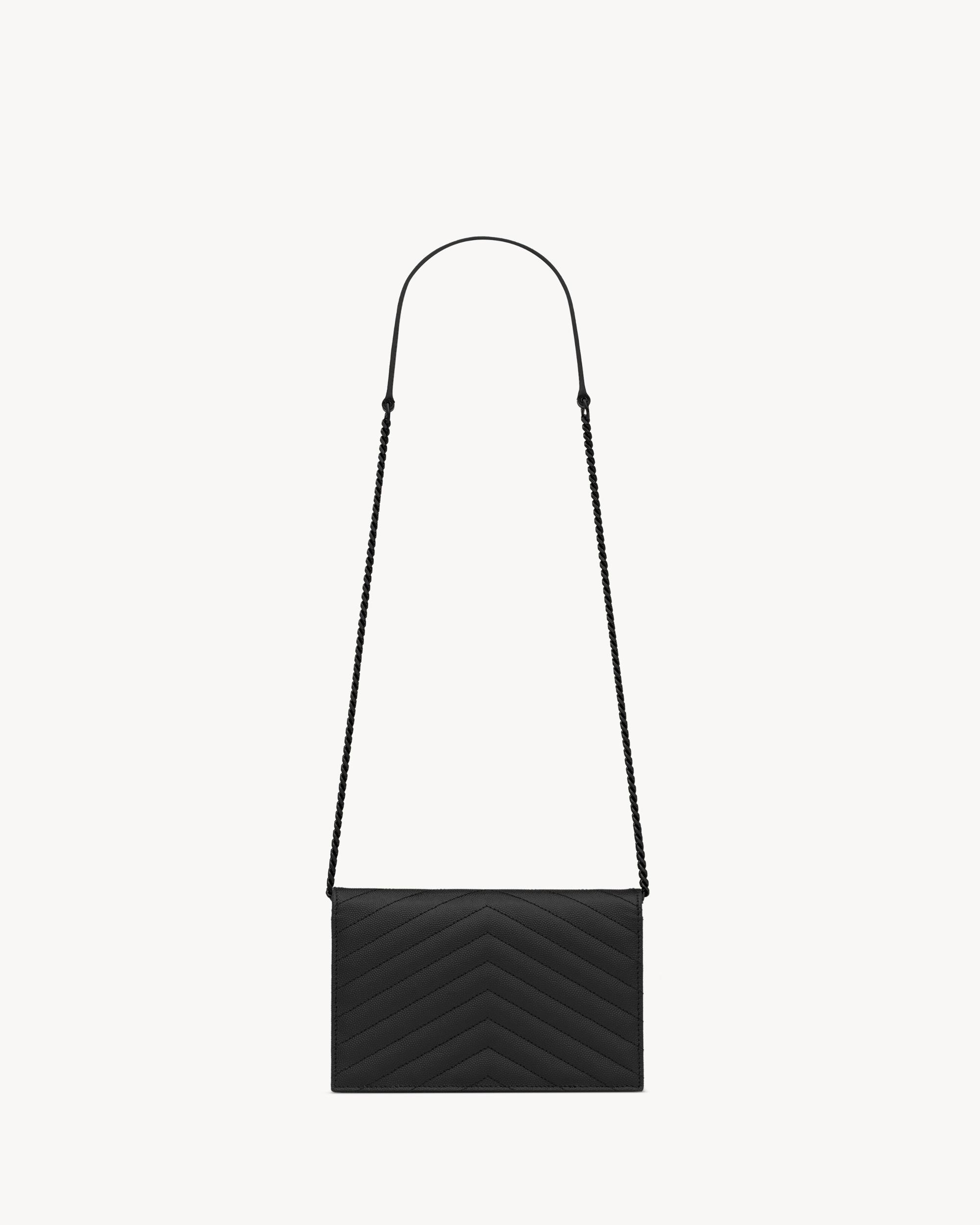 CASSANDRE ENVELOPE CHAIN WALLET IN GRAIN DE POUDRE LEATHER Product Image