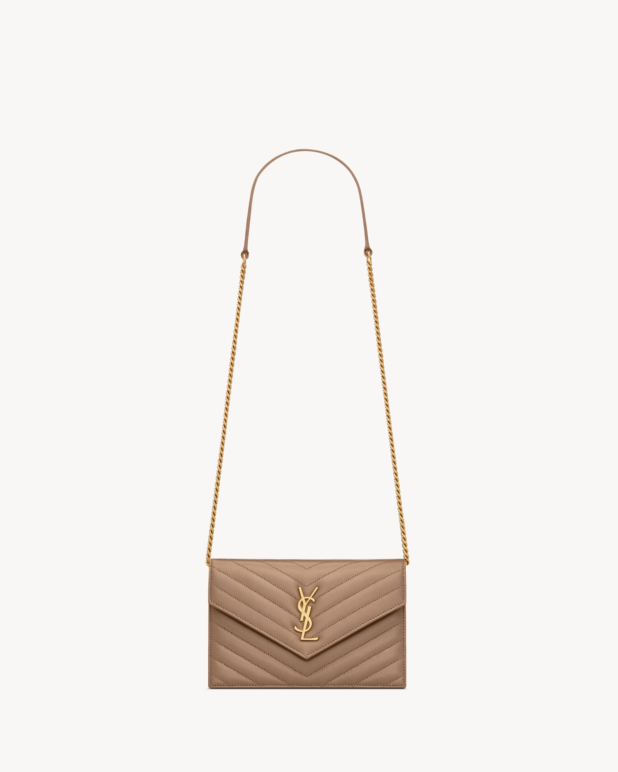CASSANDRE ENVELOPE CHAIN WALLET IN LAMBSKIN Product Image