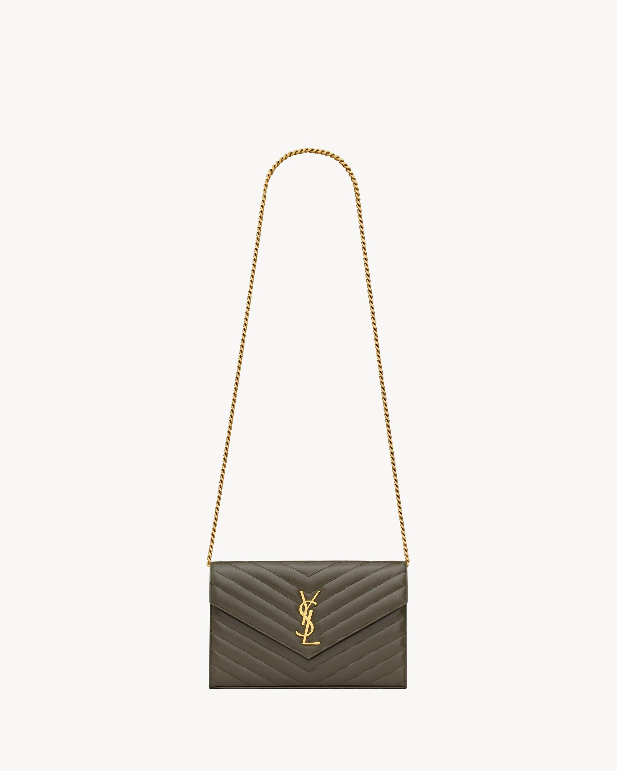 CASSANDRE CHAIN WALLET IN LAMBSKIN Product Image
