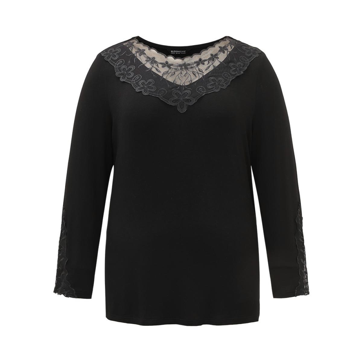 Plus Size Halloween Plain Crochet Lace Mesh T-shirt Black Women Elegant Plain Plain Round Neck Dailywear T-shirts BloomChic 26/4X Product Image