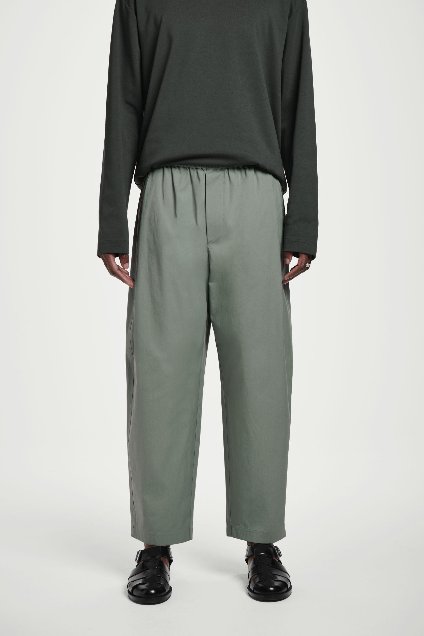 CROPPED ELASTICATED WIDE-LEG PANTS Product Image