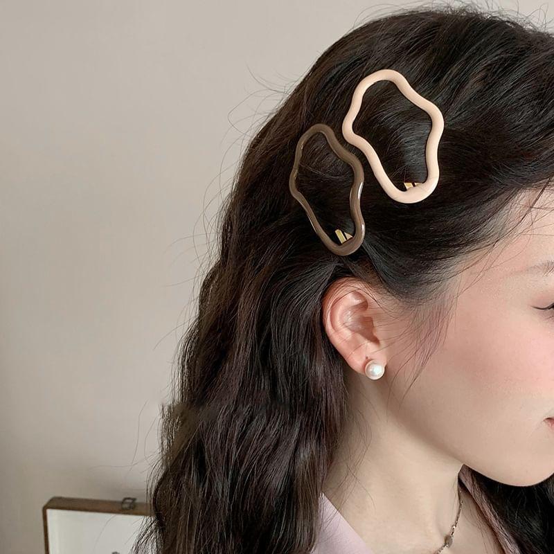 Irregular Hair Clip Product Image