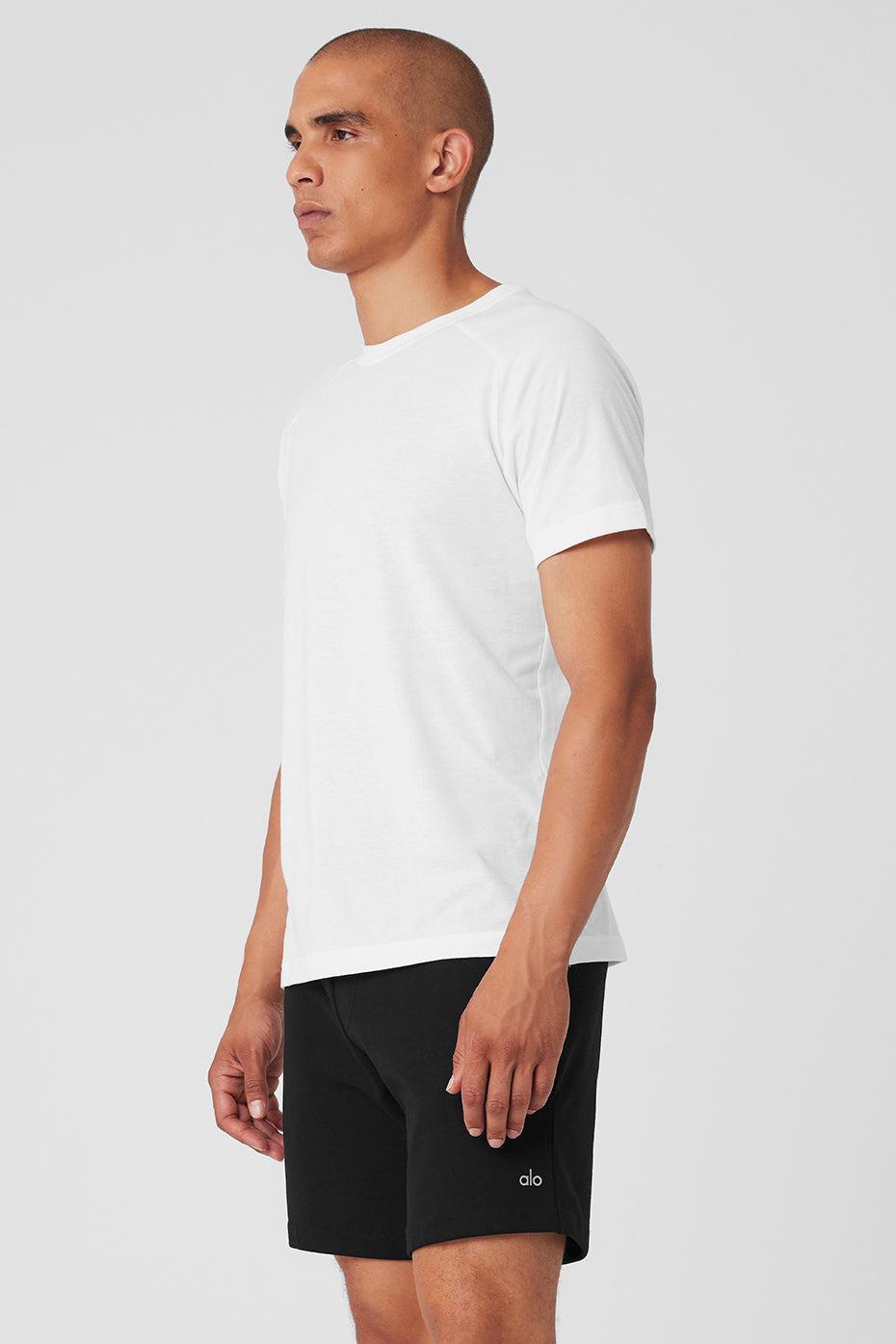 Alo Yoga | Triumph Raglan T-Shirt Size: XL Product Image