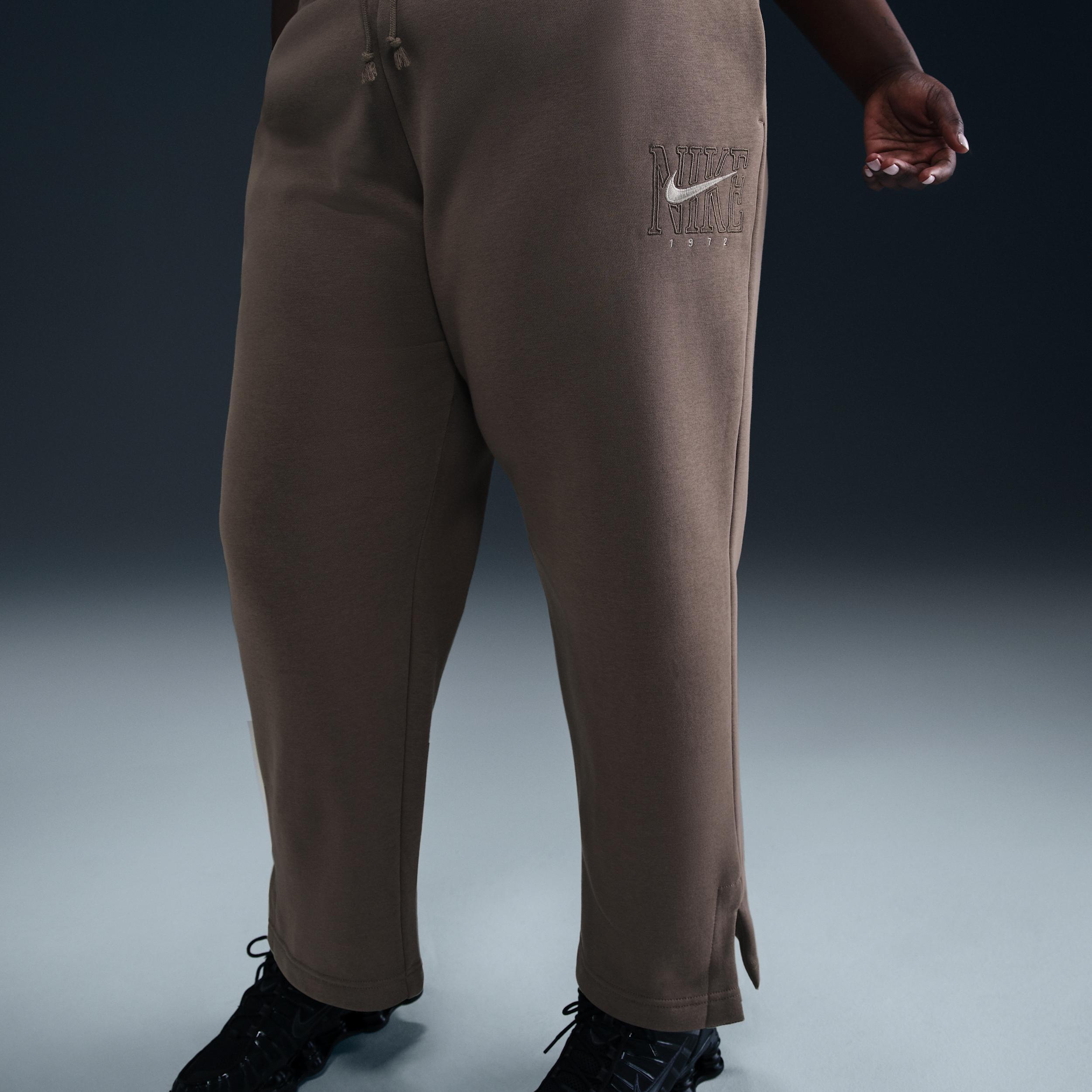 Women's Nike Sportswear Phoenix Fleece High-Waisted Wide-Leg Graphic Pants (Plus Size) Product Image