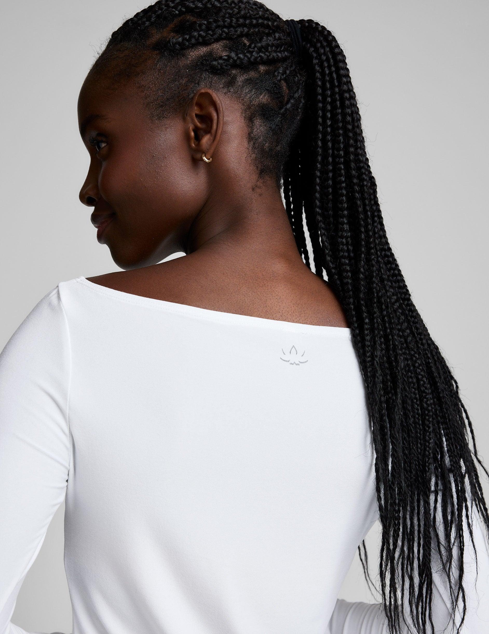 Featherweight Shoulder It Pullover Product Image