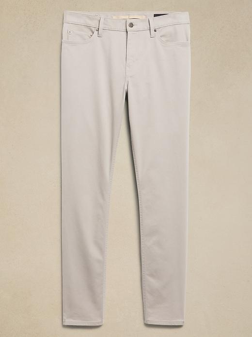 Skinny Traveler Pant Product Image