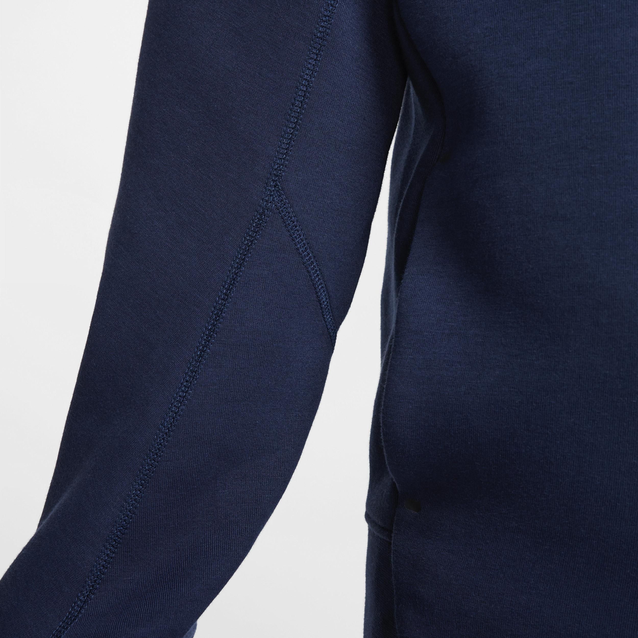 Nike Sportswear Tech Fleece Men's Pullover Hoodie Product Image