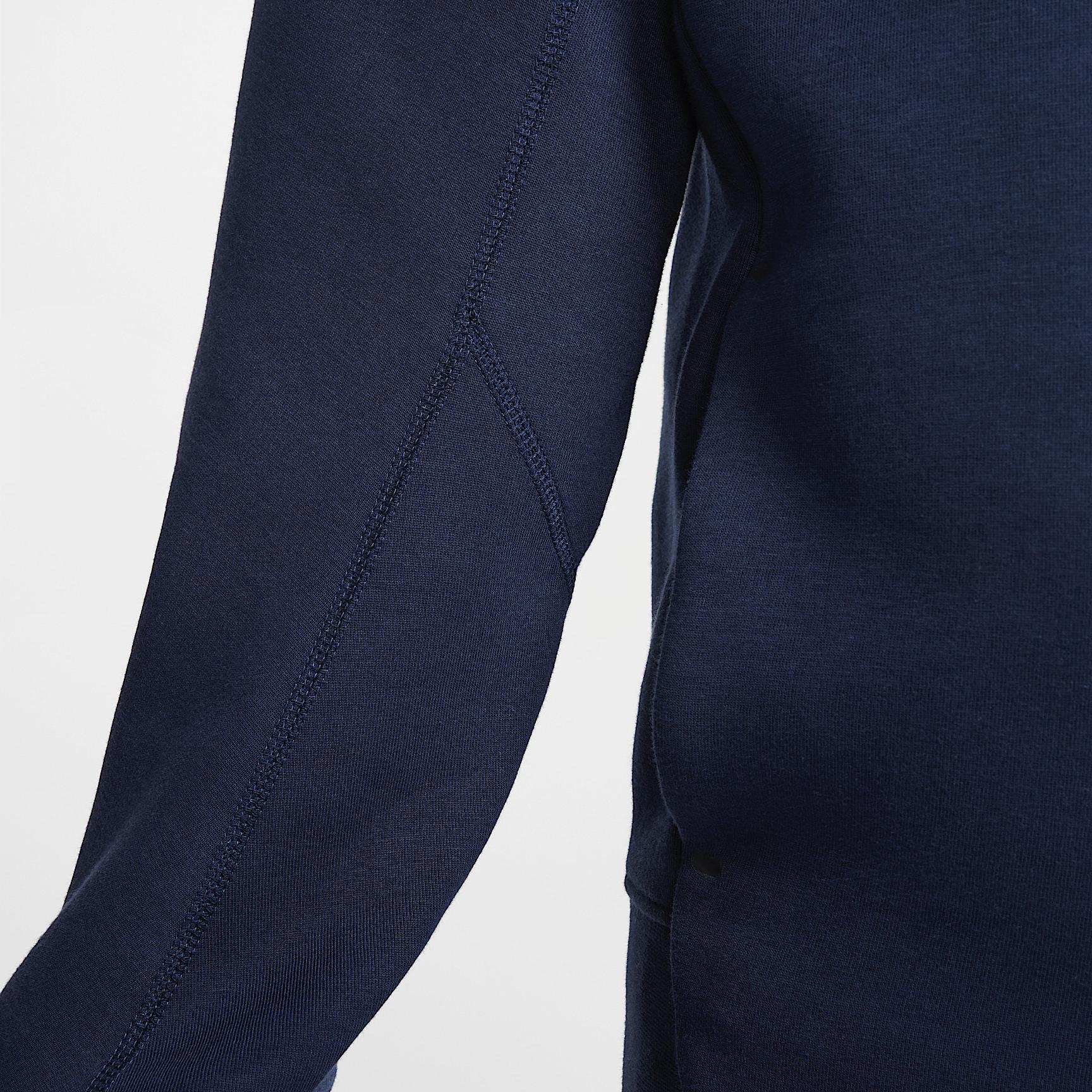 Nike Sportswear Tech Fleece Men's Pullover Hoodie Product Image