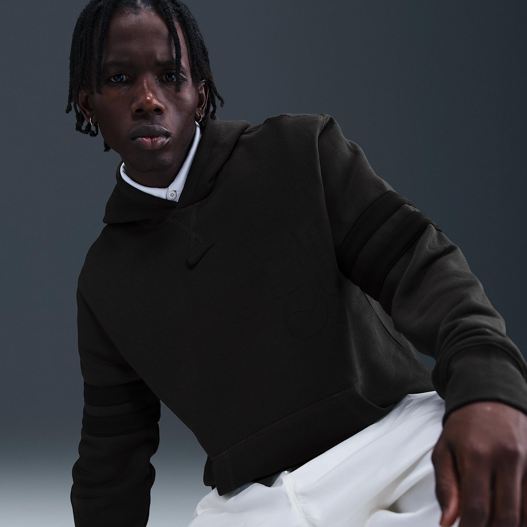 Nike Club Men's Fleece Pullover Hoodie Product Image
